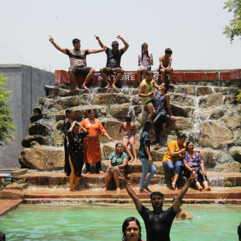 Best place for one day picnic with family and friends near pune